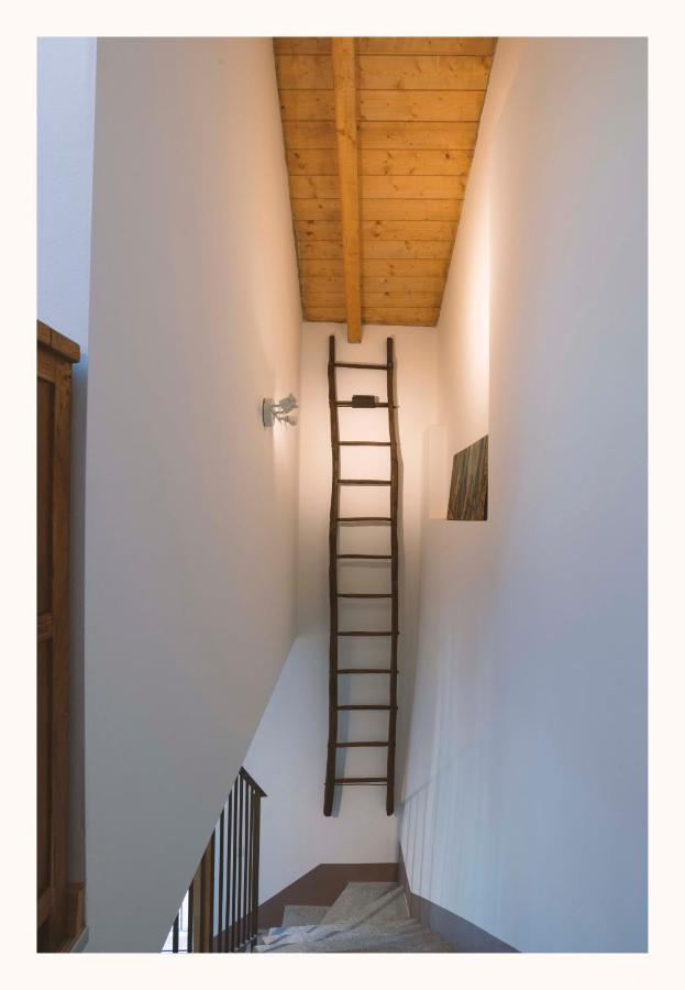 Al Salto Del Gatto Bed & Breakfast Schianno Exterior photo
